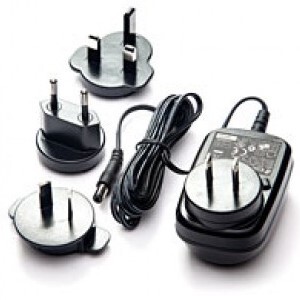 UA100-240 - UNIVERSAL AC ADAPTOR